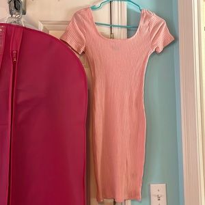 Wild Fable pink bodycon short sleeve dress